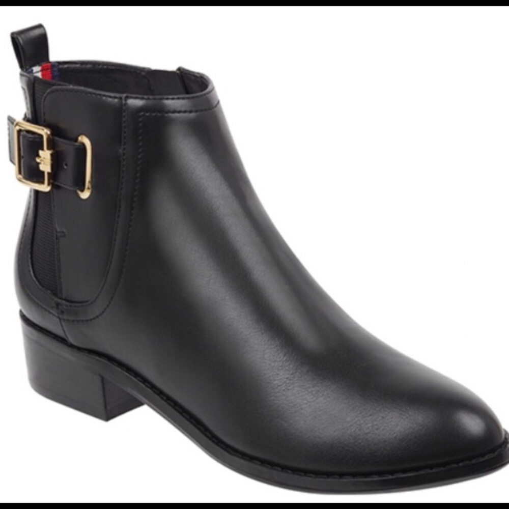 NEW Tommy Hilfiger Booties